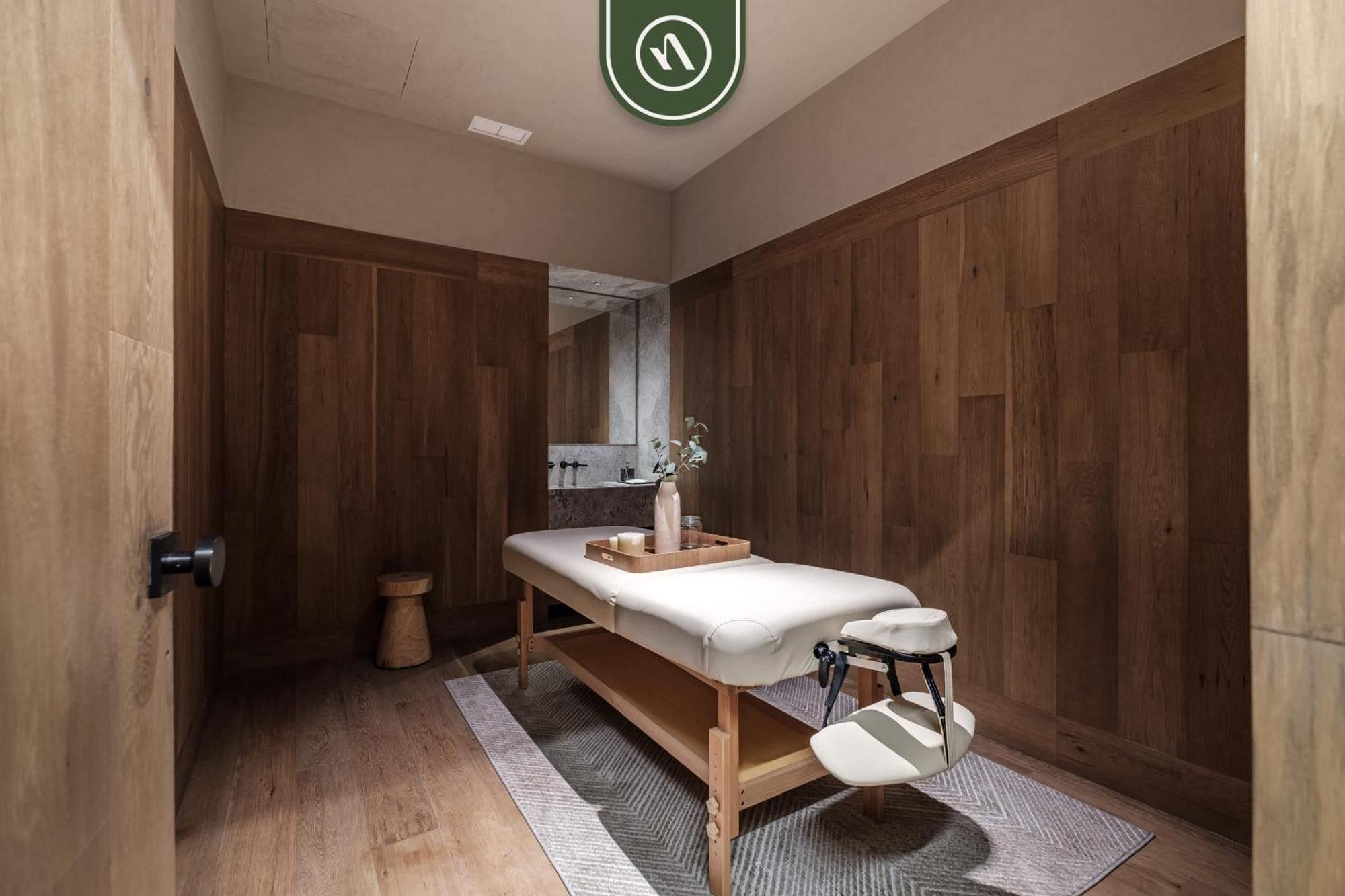 Apartment Overlooking The Revolution Monument Mexico City