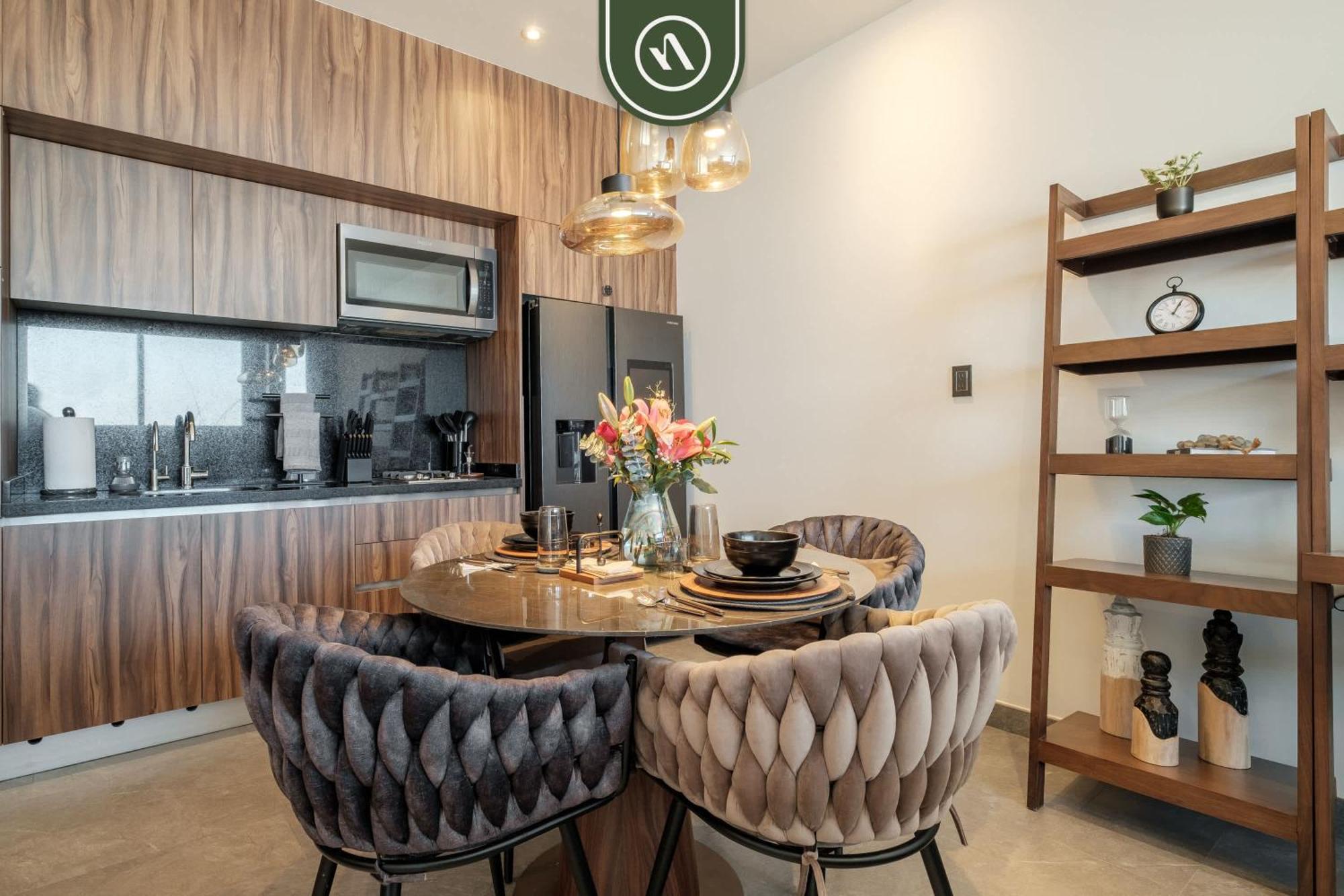 Apartment Overlooking The Revolution Monument Mexico City
